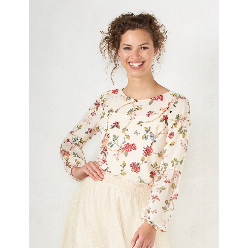Disney's Snow White Floral Peasant Top by LC
